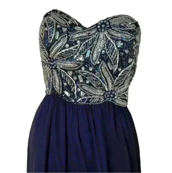 Sean Collection Navy Blue Beaded Top, Long Formal Dress Size 2, Pre-Owned - Picture 2 of 6